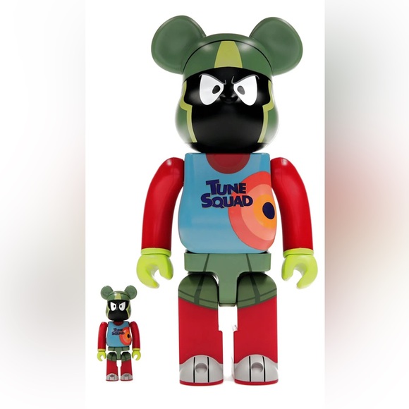 Brand new 400% bearbrick and 100% tune squad Marvin the Martian - Picture 1 of 1